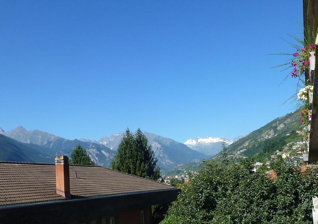 La Betulla Appartamento Confortevole Wifi E Parking Free Aosta Zewnętrze zdjęcie